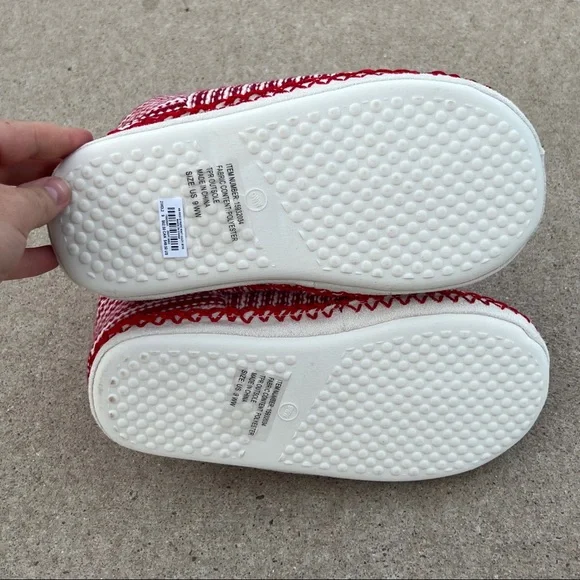Torrid Red White Striped Knit Christmas Slippers - Picture 8 of 8